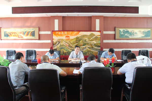 市交通運輸局黨組書記、局長馬潤同志對隴運集團公司全面從嚴(yán)治黨及黨風(fēng)廉政建設(shè)進行專題調(diào)研