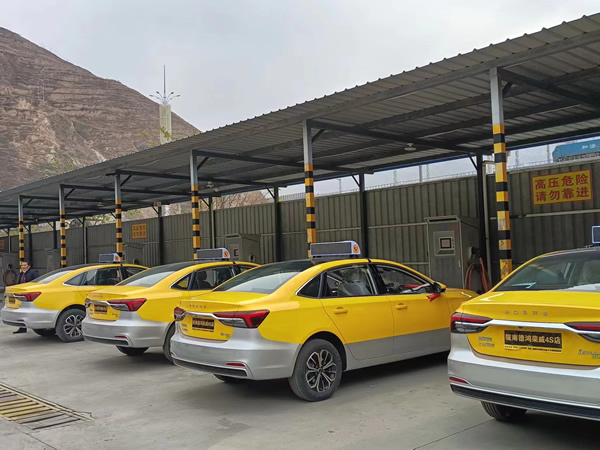 好消息！隴運(yùn)集團(tuán)武都 公交公司新能源汽車充電站對(duì)外開放啦