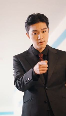 離婚后，啞巴罪妻驚艷全場(全集)