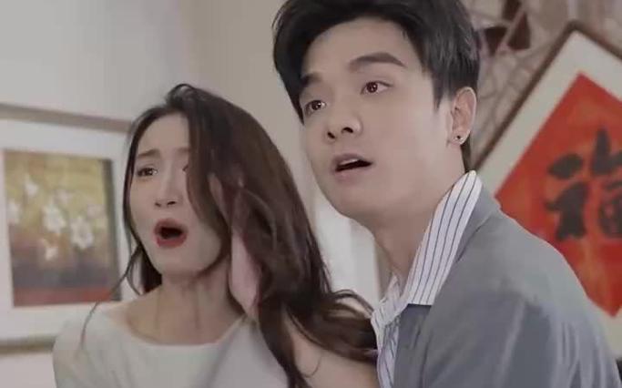 不裝了，腳踹渣男后我成了全球女戰(zhàn)神(全集)