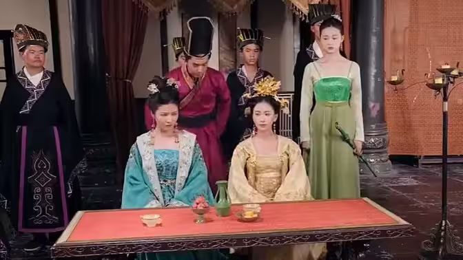 戰(zhàn)龍重生，這一世我要江山和美人（假太監(jiān)開局攻略女帝）(全集)