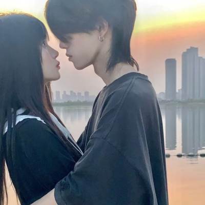 退婚后，真千金她驚爆全球(全集)