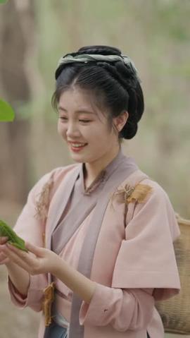 災荒年，小農女有滿倉魚肉(全集)